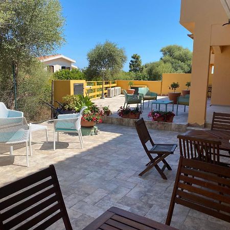 B&B Pettirosso San Teodoro  Bagian luar foto